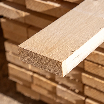 картинка Доска обрезная 50*200*6000мм 1 сорт дисковый распил, естественной влажности ель/сосна от магазина Кубатура