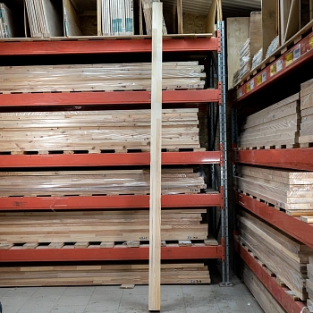 картинка Столб опорный клееный 80*80*3000мм Сосна сорт Экстра от магазина Кубатура