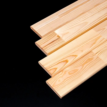 картинка Доска декоративная 18*98*1600мм сосна сорт Экстра сращенная (с фаской R5 на углах) от магазина Кубатура