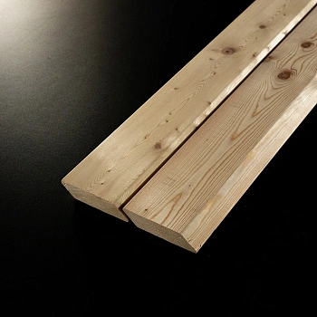 картинка Планкен скошенный 20*90*3000мм сорт АВ лиственница от магазина Кубатура