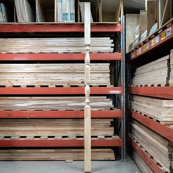 картинка Колонна 100*100*3000мм №9 Сосна сорт Экстра сращенная от магазина Кубатура