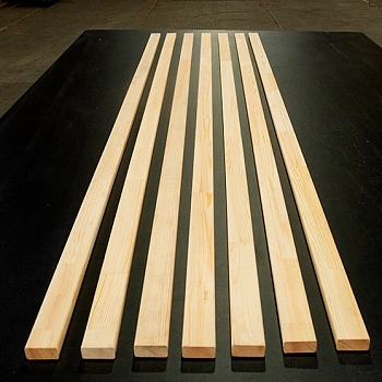 картинка Рейка сращенная для декора стен 20*45*2200мм сосна сорт Экстра (с фаской R3 на углах) от магазина Кубатура