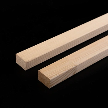 картинка Рейка сращенная для декора стен 30*45*3000мм сосна сорт Экстра (с фаской R3 на углах) от магазина Кубатура