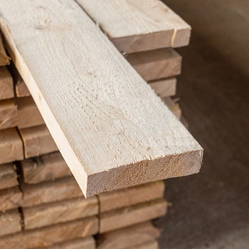 картинка Доска обрезная 50*200*6000мм 1-3 сорт (ГОСТ 8486-86) естественной влажности хвойные породы от магазина Кубатура