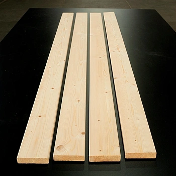 картинка Доска строганая камерной сушки 28*115*2000мм сорт AB ель/сосна (с фаской на углах) от магазина Кубатура