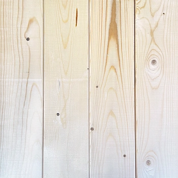 картинка Доска строганая камерной сушки 28*140*6000мм сорт АВ ель/сосна (с фаской на углах) от магазина Кубатура