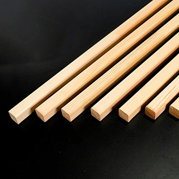 картинка Рейка сращенная для декора стен 30*30*3000мм сосна сорт Экстра (с фаской R5 на углах) от магазина Кубатура