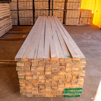 картинка Доска обрезная 50*100*6000мм 1-3 сорт (ГОСТ 8486-86) естественной влажности хвойные породы от магазина Кубатура