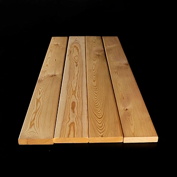 картинка Палубная доска 28*142*2000мм сорт АВ лиственница от магазина Кубатура